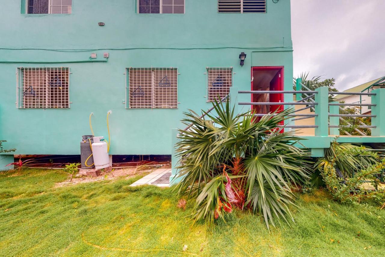 Palmetto#1 @ Island Cabanas Caye Caulker Exterior photo
